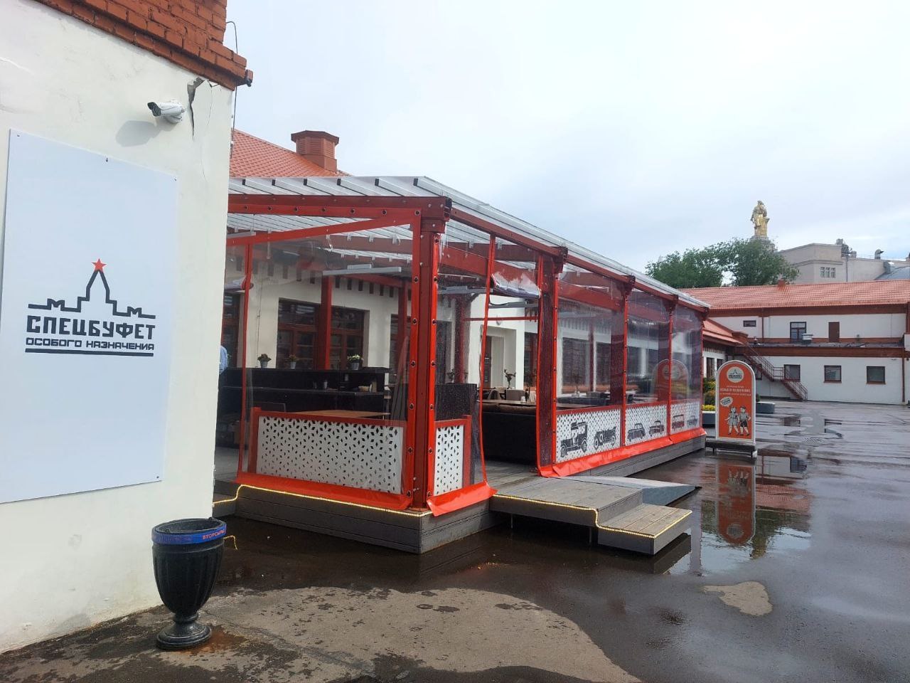 ПВХ шторы для летней террасы кафе в Кашине